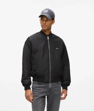 Jacheta bomber