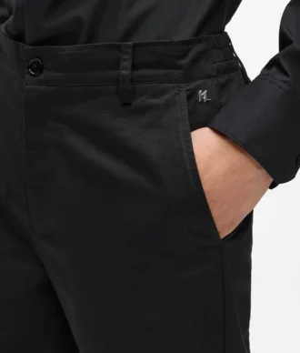 Pantaloni chino clasici