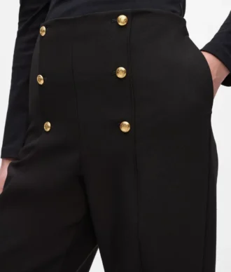 Pantaloni croiți Karl DNA