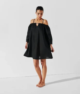 ROCHIE DE PLAJĂ CU UMERI DESCOPERITI K/SIGNATURE